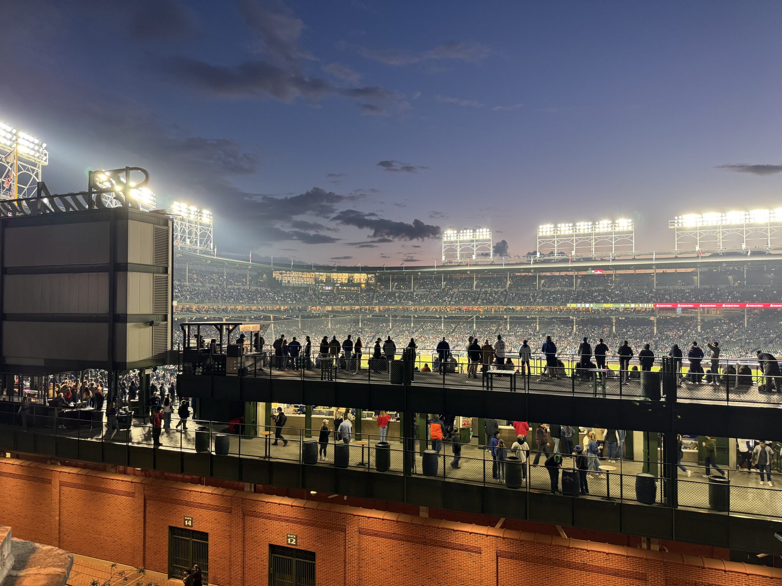 Picture of Wrigley Field at night